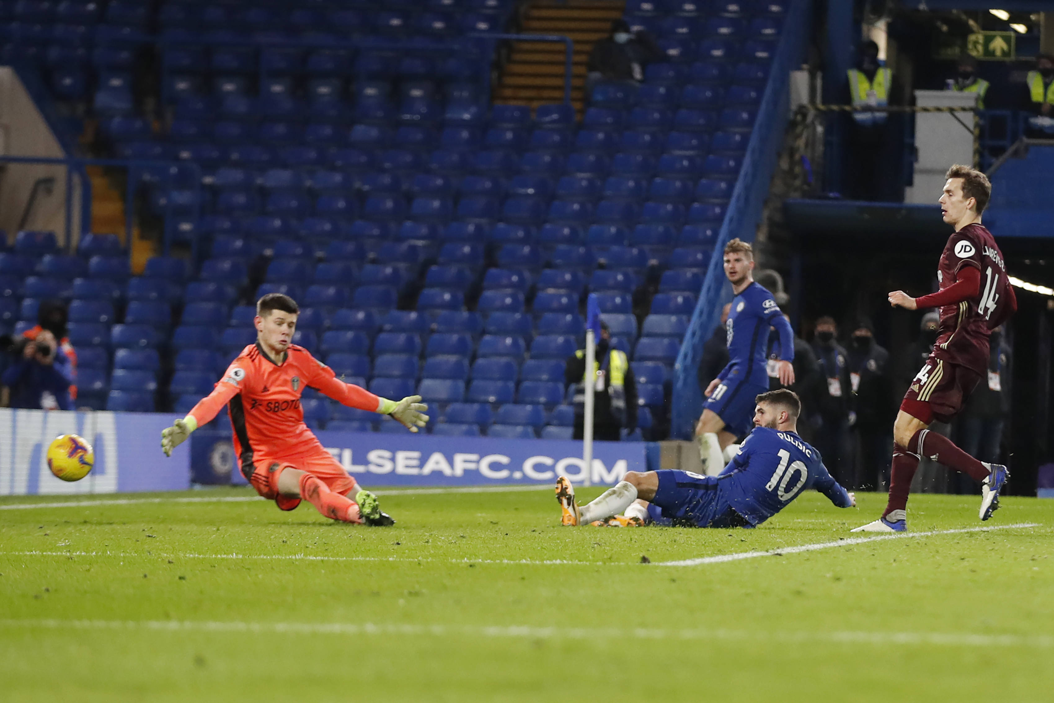 的球员政策 的球员政策